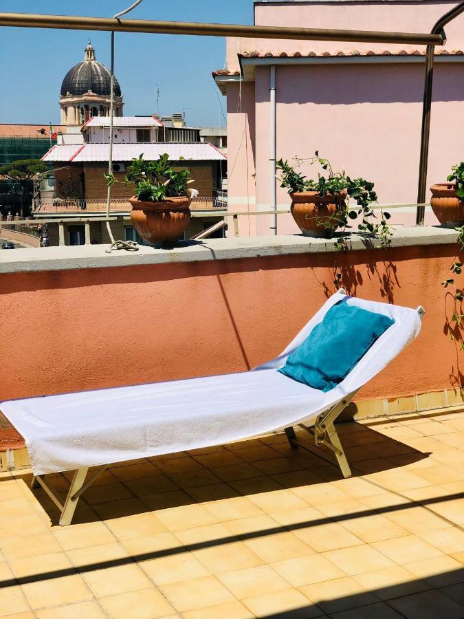 Apartamento Penthouse Sea View Lido di Ostia Exterior foto