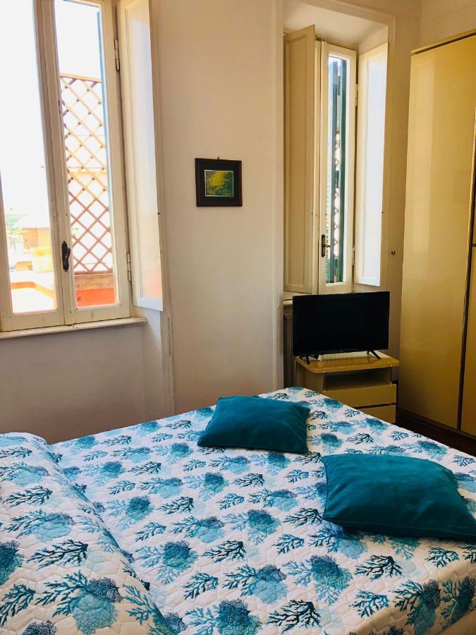 Apartamento Penthouse Sea View Lido di Ostia Exterior foto